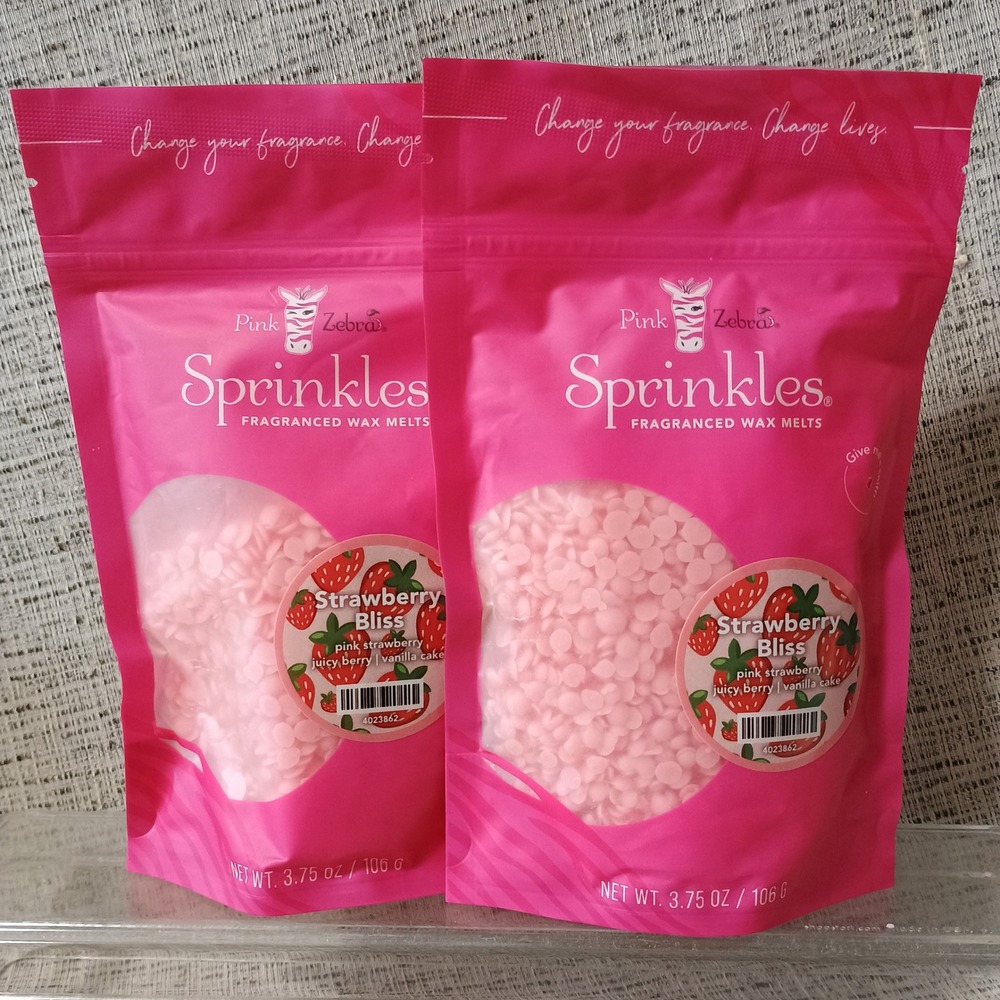 Lot of 2 Pink Zebra Sprinkles Strawberry Bliss Fragranced Soy Wax Melts 3.75oz